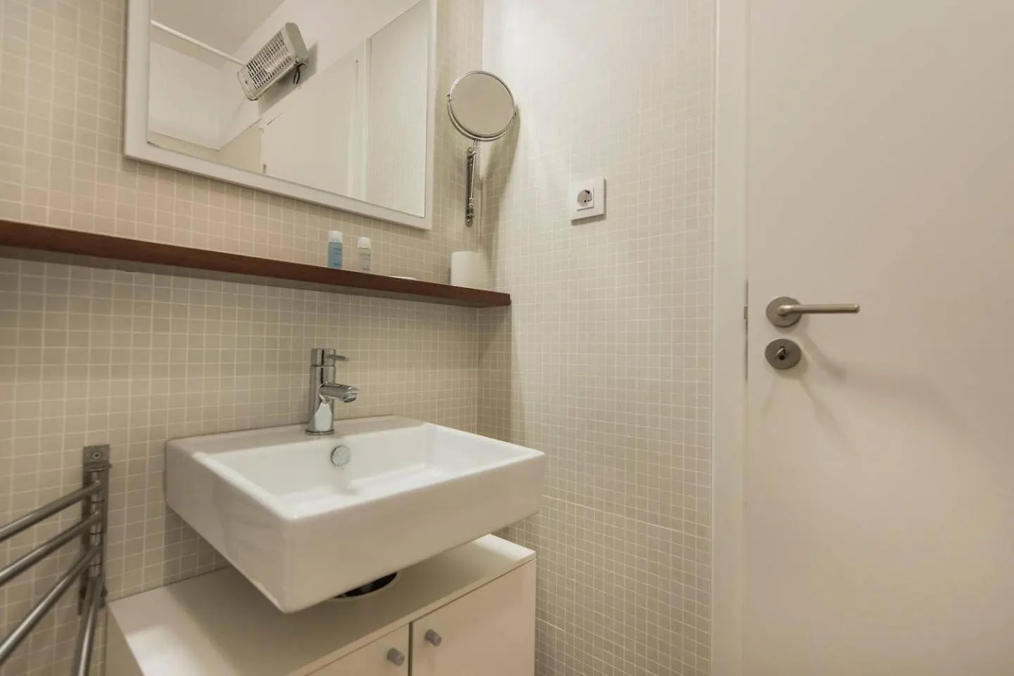 Comfortable Apartment In Campo Pequeno Lisbon